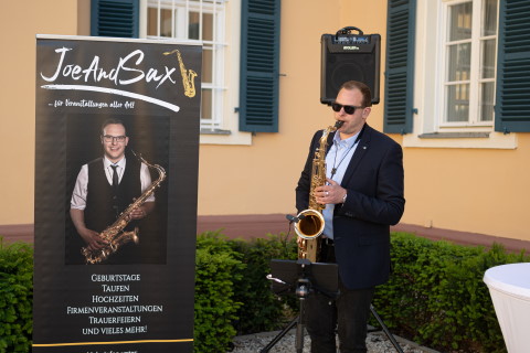 Taktvolle Trauungen - Saxophon, Musiker · DJ's · Bands Kreuzwertheim, Kontaktbild